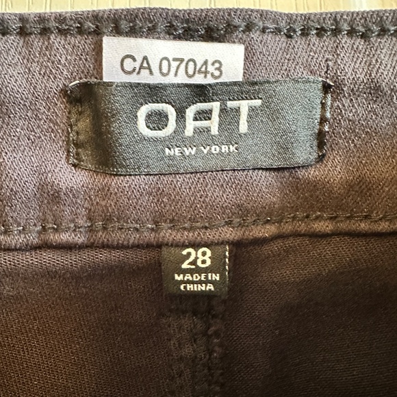 Oat brand wide leg crops, size 28 - Picture 2 of 2